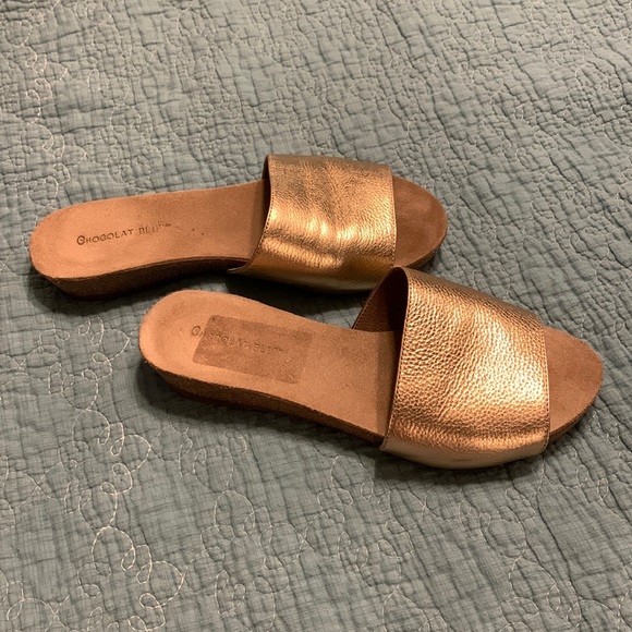 Never Worn Chocolat Blu Viveca Rose Gold Leather Sandal - Picture 3 of 7